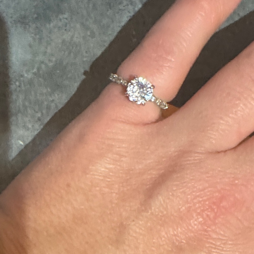 Stunning Silver Solitaire Ring